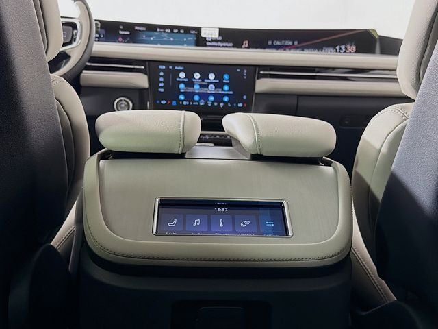 2026 Lincoln Navigator Premiere