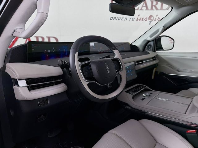 2026 Lincoln Navigator Premiere