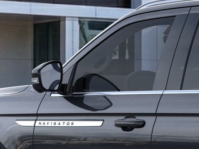 2026 Lincoln Navigator Premiere
