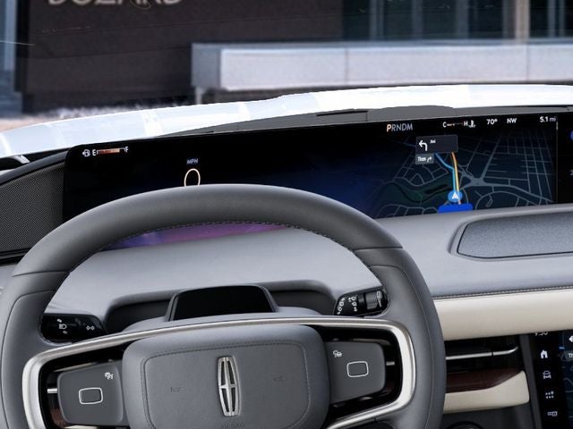 2027 Lincoln Navigator Premiere