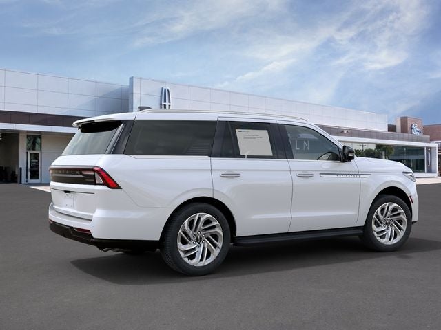 2027 Lincoln Navigator Premiere