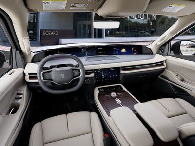 2027 Lincoln Navigator Premiere