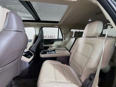 2023 Lincoln Navigator L Reserve