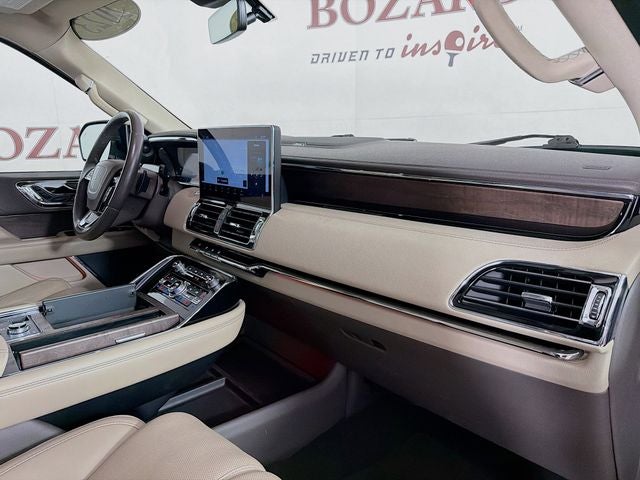 2023 Lincoln Navigator L Reserve