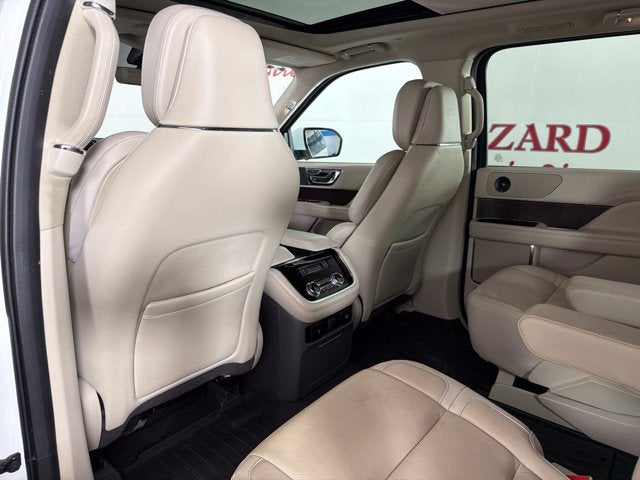 2021 Lincoln Navigator L Reserve