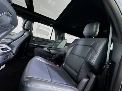 2025 Lincoln Navigator L Reserve