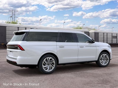 2027 Lincoln Navigator L Reserve