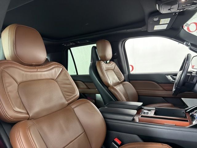 2023 Lincoln Navigator L Reserve