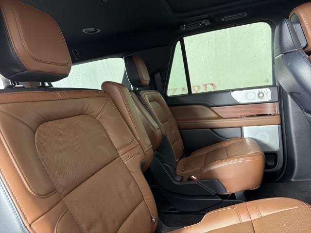 2023 Lincoln Navigator L Reserve