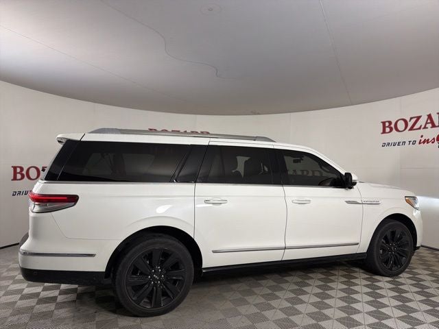 2023 Lincoln Navigator L Reserve