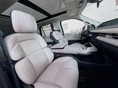2026 Lincoln Navigator L Reserve