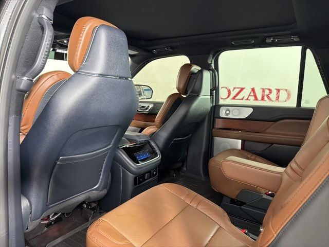 2023 Lincoln Navigator L L Reserve