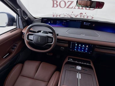 2026 Lincoln Navigator L Reserve