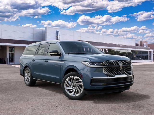 2027 Lincoln Navigator L Reserve