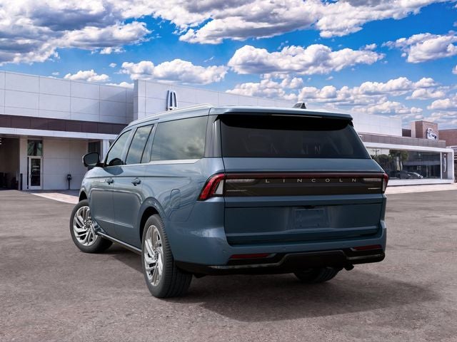2027 Lincoln Navigator L Reserve