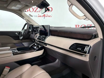 2023 Lincoln Navigator L Reserve