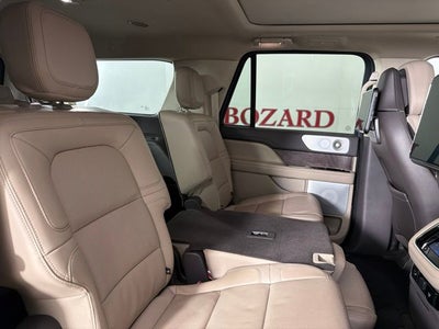 2023 Lincoln Navigator L Reserve