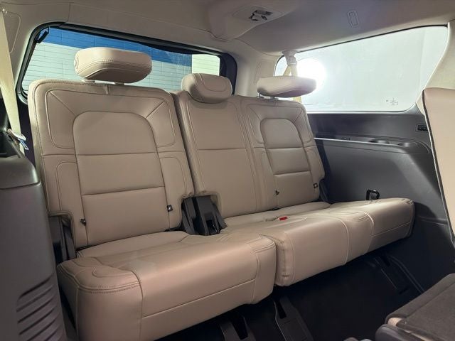 2023 Lincoln Navigator L Reserve