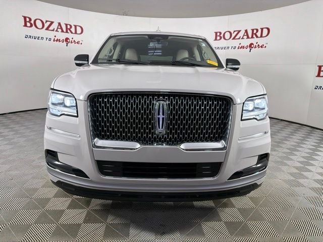 2023 Lincoln Navigator L Reserve