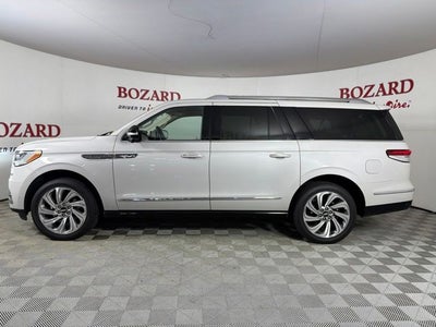 2023 Lincoln Navigator L Reserve