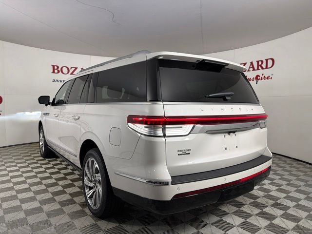 2023 Lincoln Navigator L Reserve