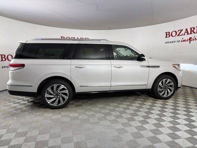 2023 Lincoln Navigator L Reserve