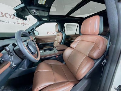 2026 Lincoln Navigator L Reserve