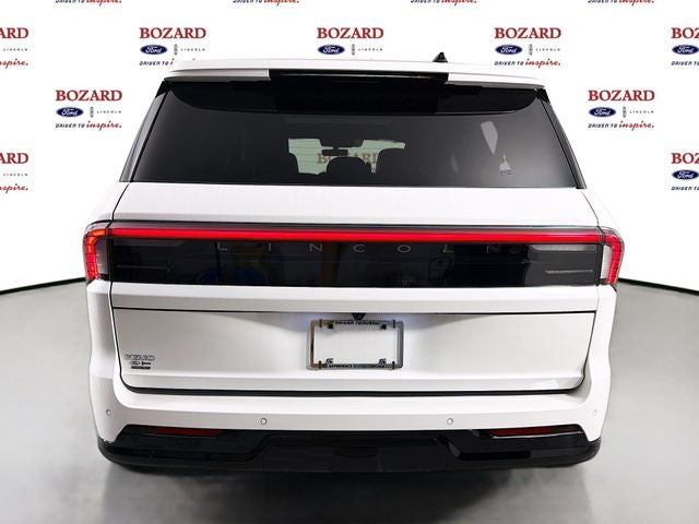 2026 Lincoln Navigator L Reserve