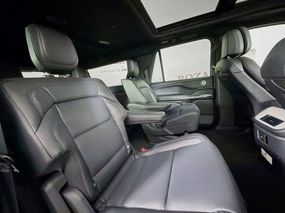 2026 Lincoln Navigator L Reserve