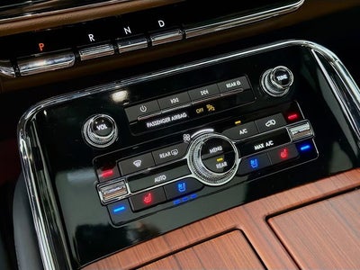 2024 Lincoln Navigator L Reserve