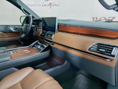 2024 Lincoln Navigator L Reserve