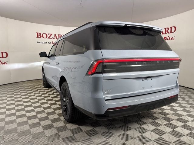 2025 Lincoln Navigator L Reserve