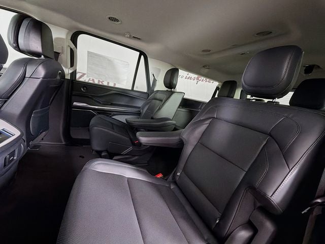 2026 Lincoln Navigator L Premiere