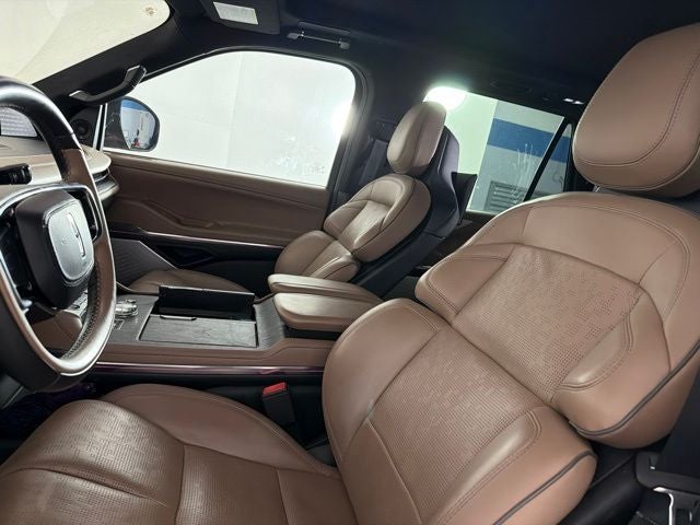 2025 Lincoln Navigator L Black Label