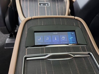 2025 Lincoln Navigator L Black Label