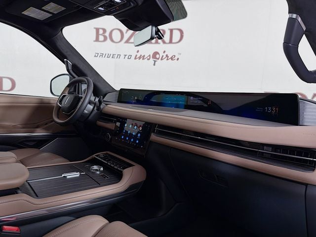 2025 Lincoln Navigator L Black Label