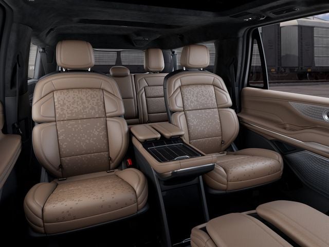 2027 Lincoln Navigator L Black Label