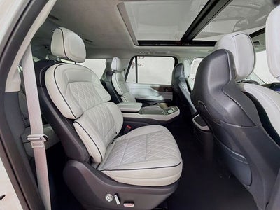 2026 Lincoln Navigator L Black Label