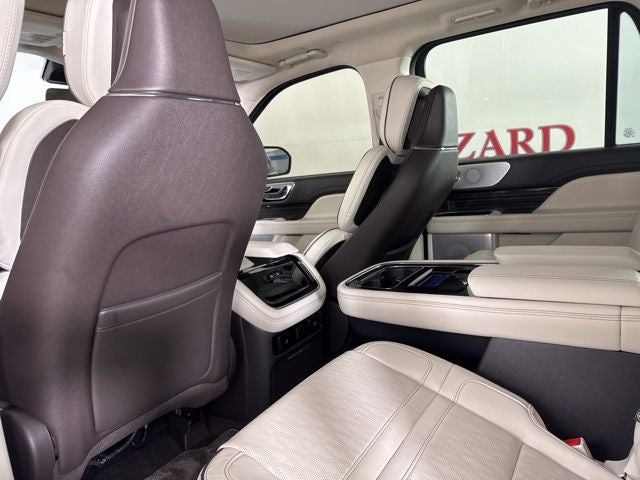 2024 Lincoln Navigator L L Black Label