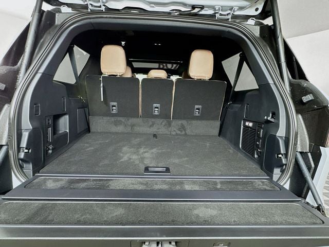 2025 Lincoln Navigator L Black Label