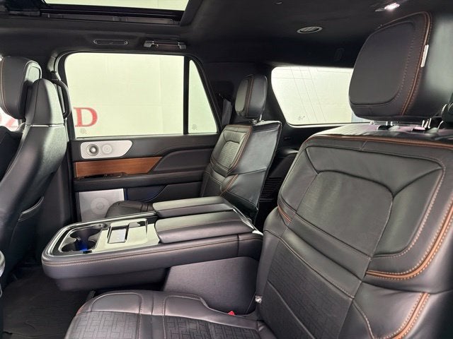2024 Lincoln Navigator L Black Label