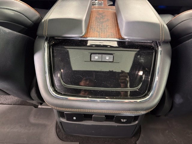 2024 Lincoln Navigator L Black Label
