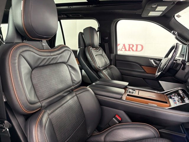 2024 Lincoln Navigator L Black Label