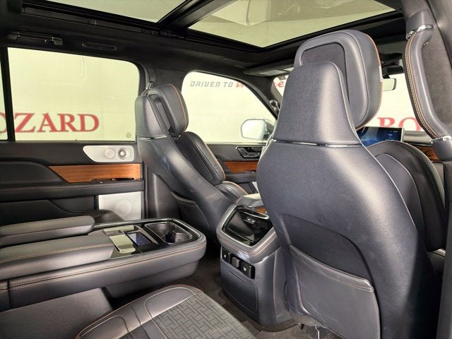 2024 Lincoln Navigator L Black Label