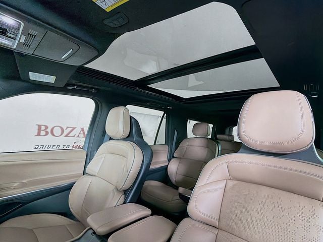 2026 Lincoln Navigator L Black Label