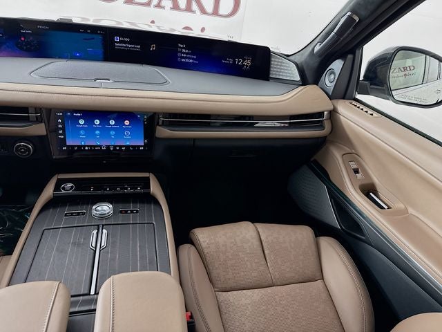 2025 Lincoln Navigator L Black Label