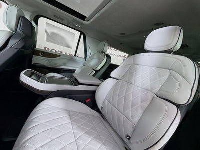 2026 Lincoln Navigator L Black Label