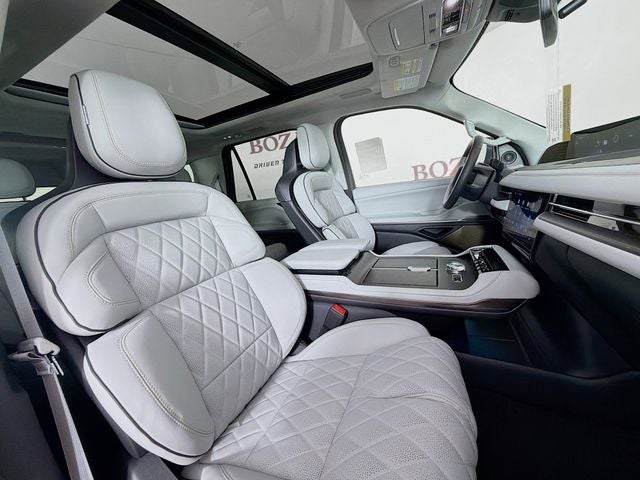 2026 Lincoln Navigator L Black Label