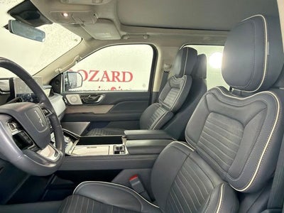2024 Lincoln Navigator L Black Label