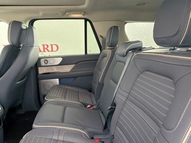 2024 Lincoln Navigator L Black Label